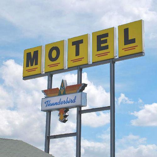 Thunderbird Motel Hillsboro Exterior photo